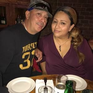 Meet your Posher, Reyna fierros